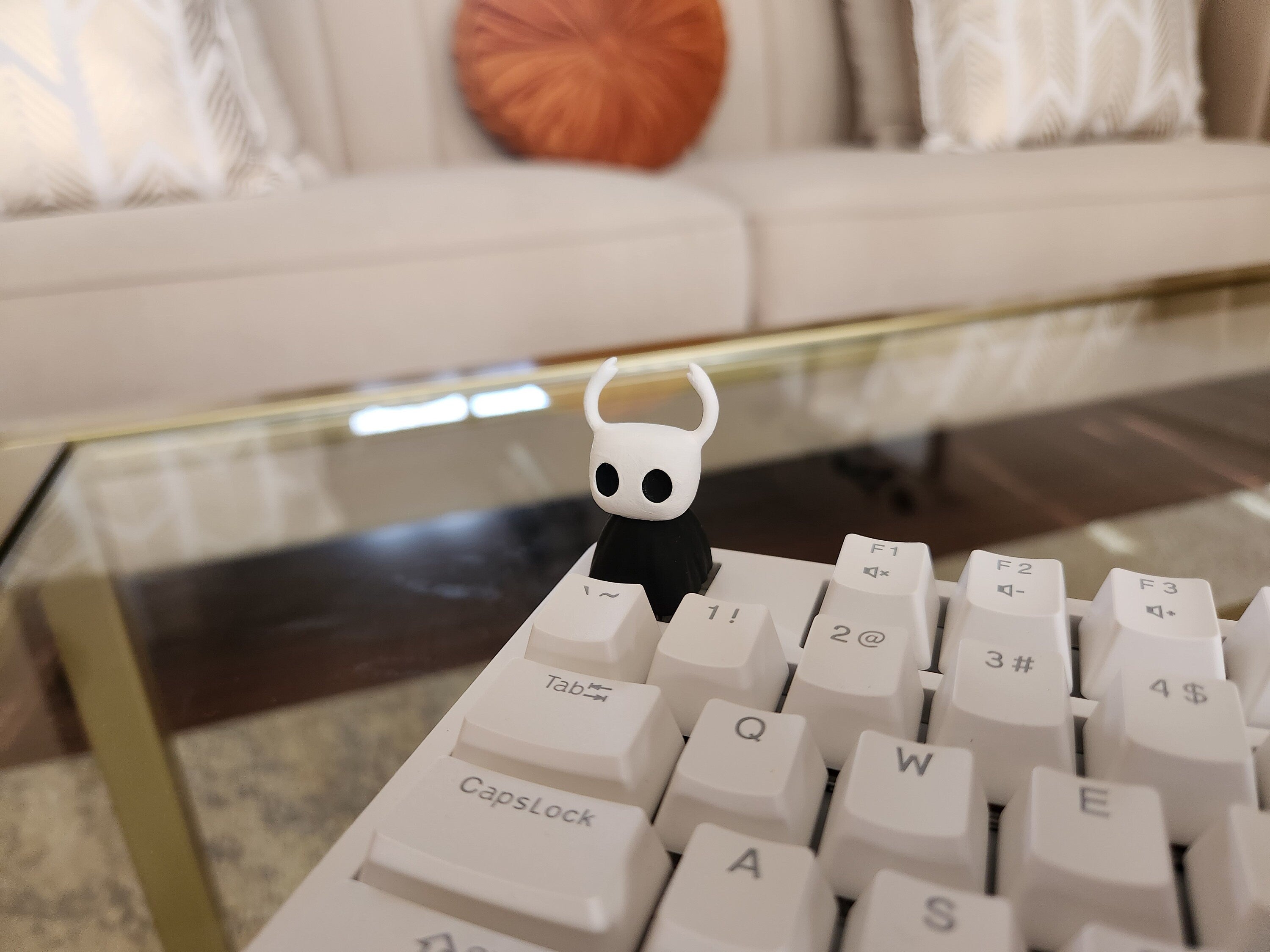 Hand-painted Hollow Knight-inspired artisan keycap