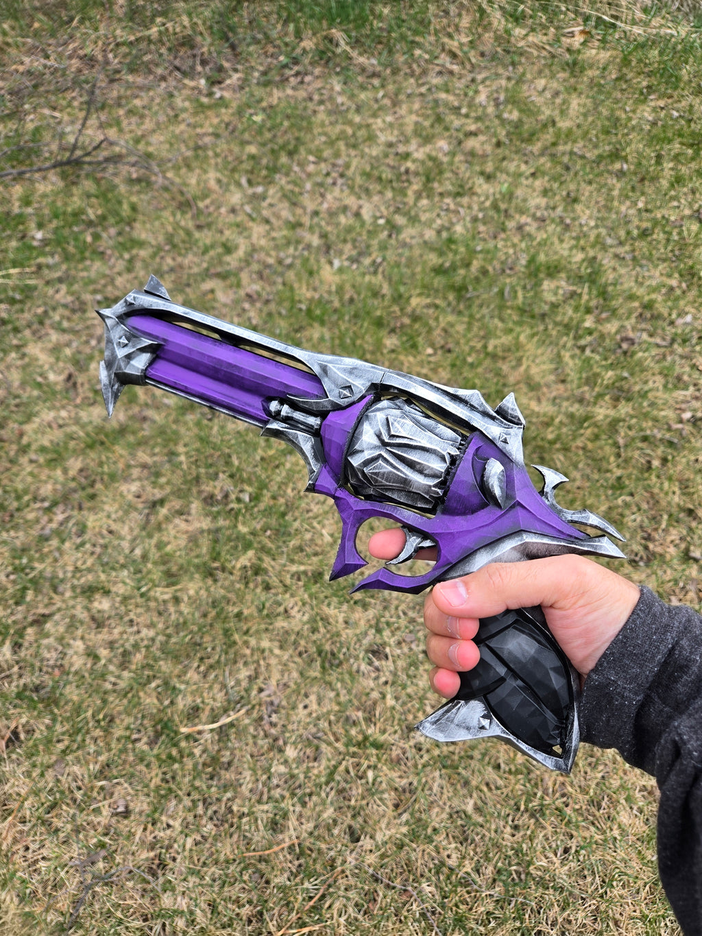 Reaper Sheriff Cosplay Prop – Hand Painted 1:1 Scale Valorant Replica handcrafted collectible