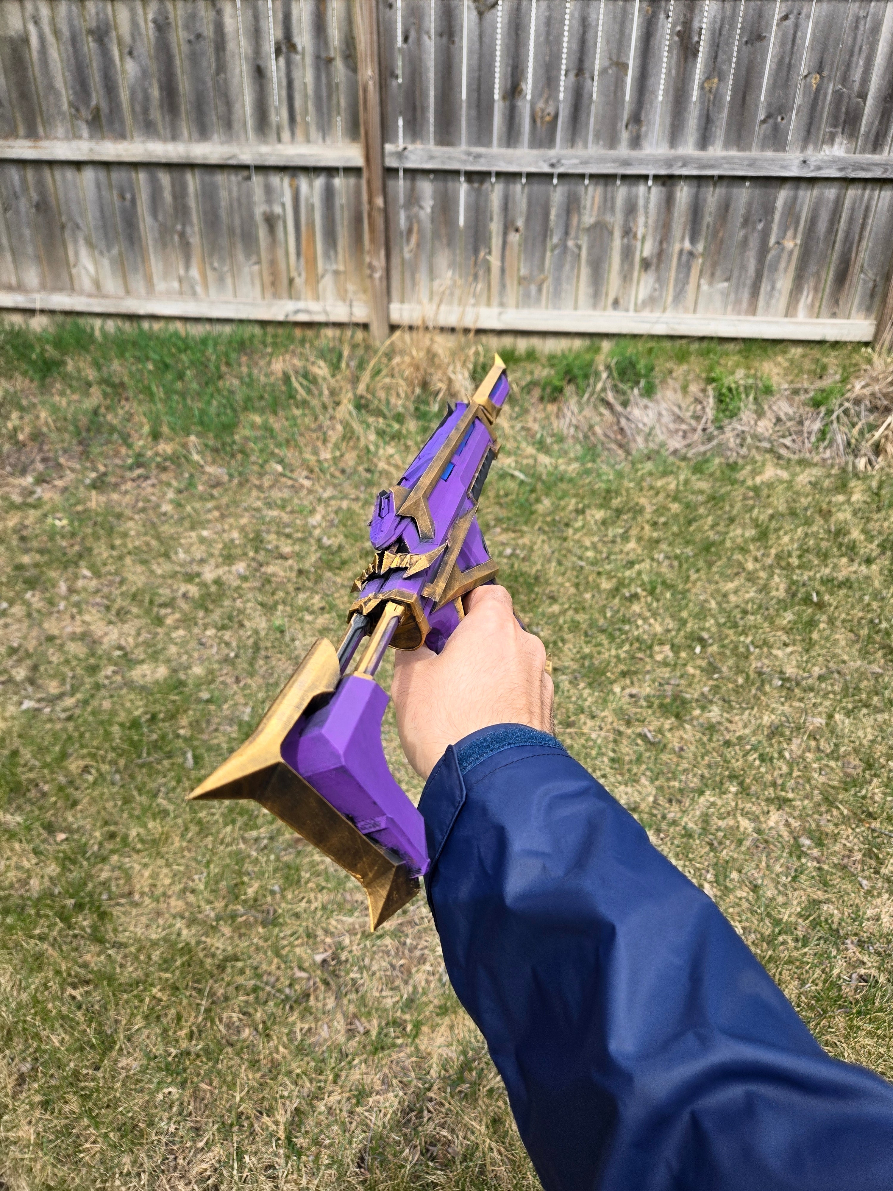 Kuronami Spectre Cosplay Prop – Hand Painted 1:1 Scale Valorant Replica handcrafted collectible