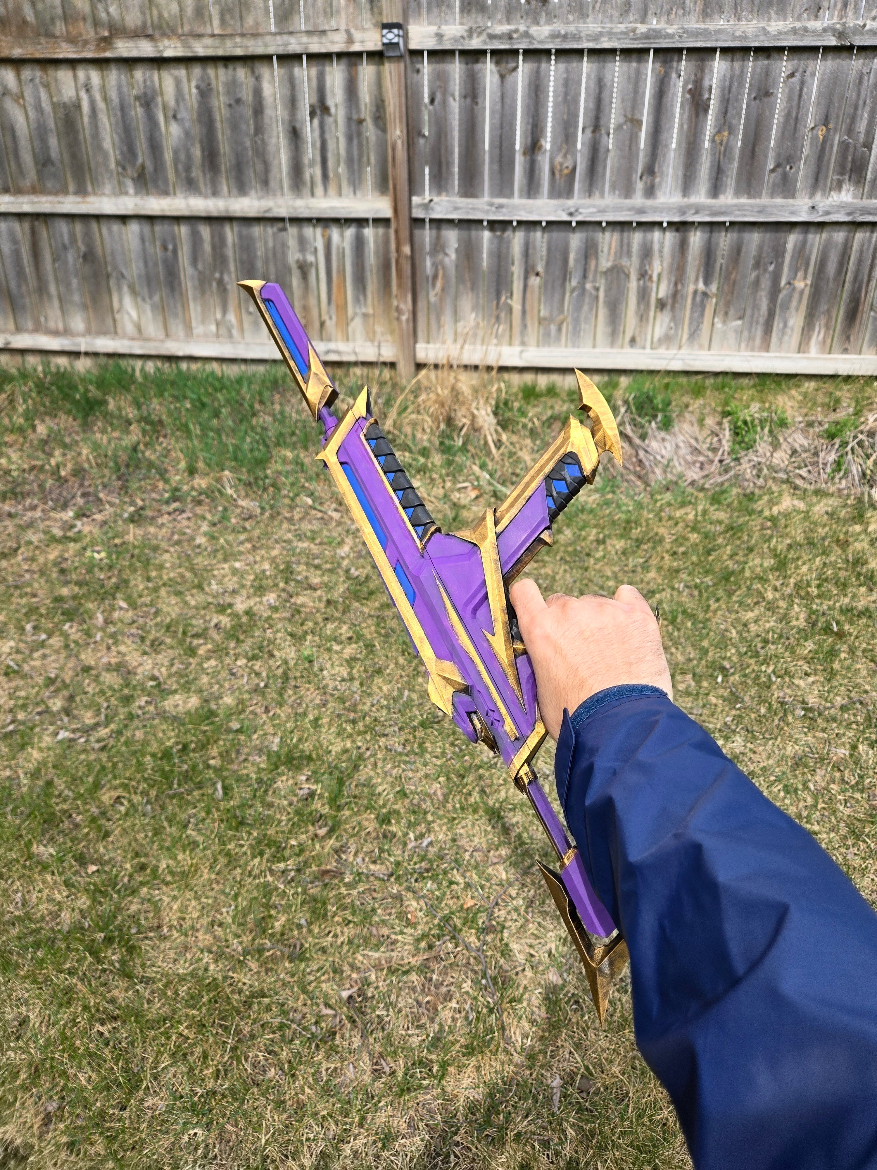 Kuronami Spectre Cosplay Prop – Hand Painted 1:1 Scale Valorant Replica handcrafted collectible