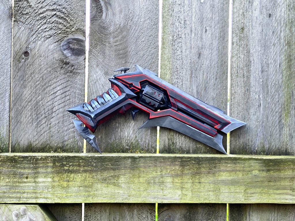 Kuronami Sheriff Cosplay Prop – Hand Painted 1:1 Scale Valorant Replica handcrafted collectible