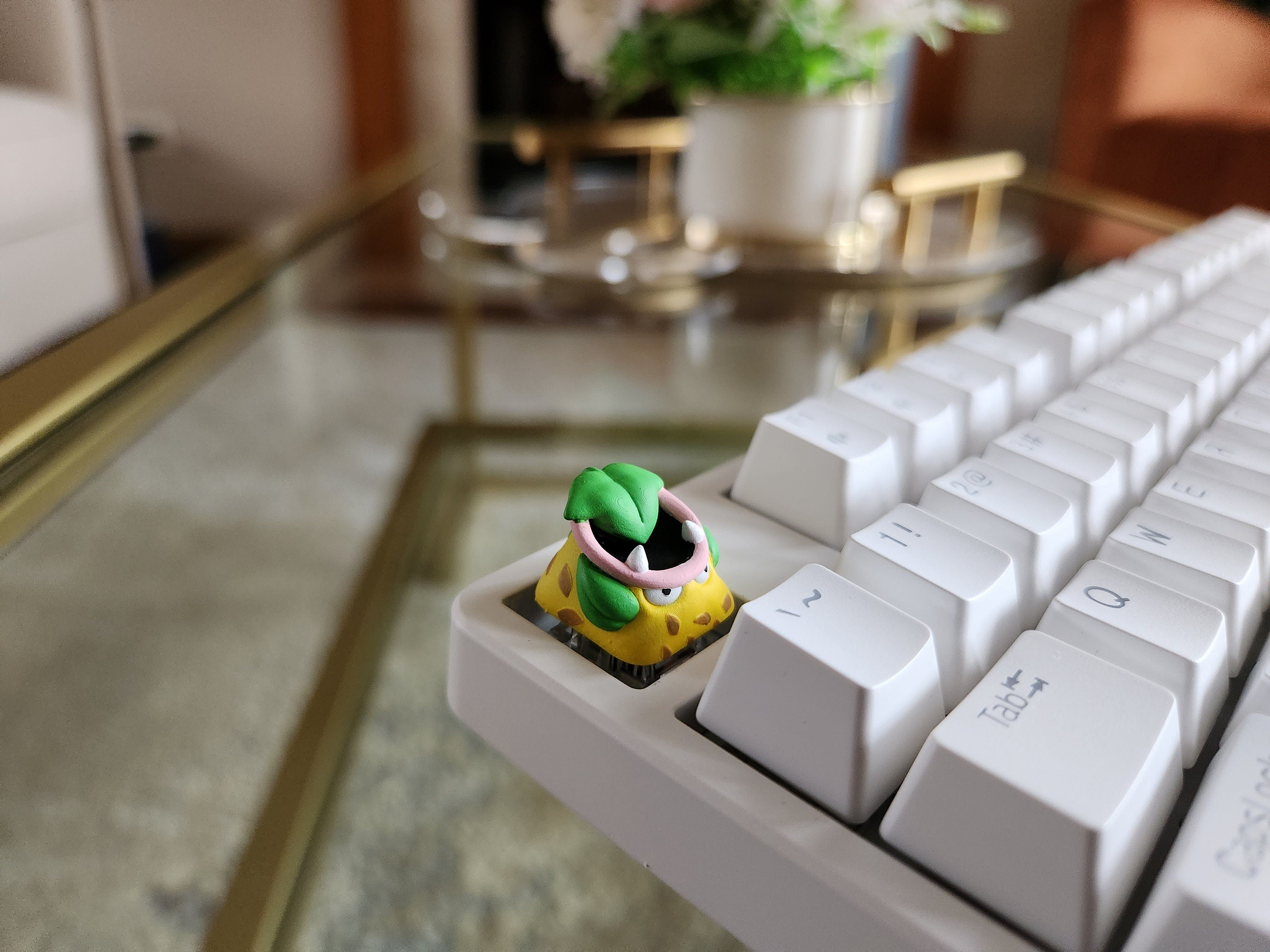 Hand-Painted Anime Victreebel Artisan Keycap for mechanical keyboard