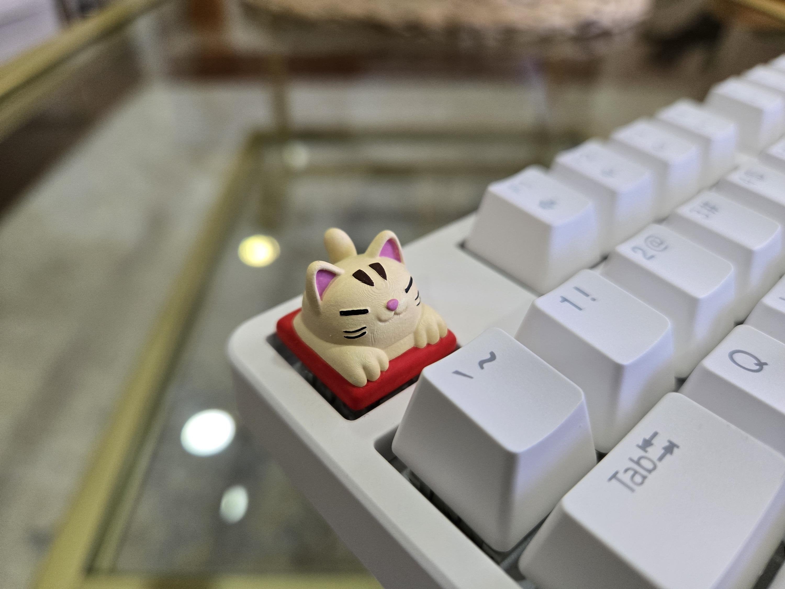 Hand-painted cute cat artisan keycap for mechanical keyboard