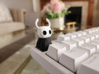 Shadow Knight Keycap – hand painted artisan keycap for mechanical keyboard