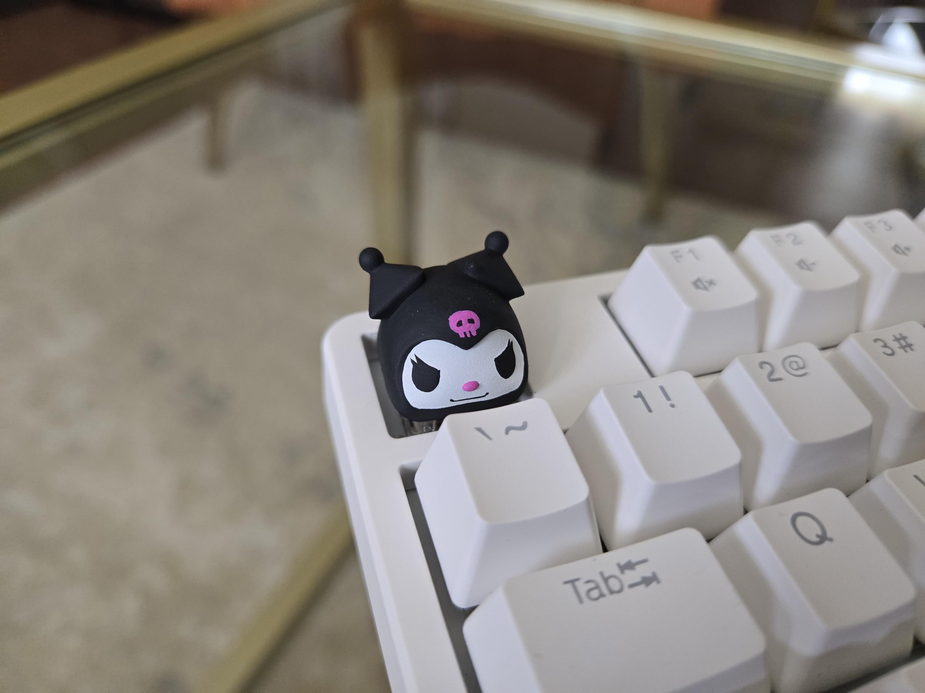 Hand-Painted Kuromii Artisan Keycap for mechanical keyboard