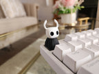 Shadow Knight Keycap – hand painted artisan keycap for mechanical keyboard – view 4