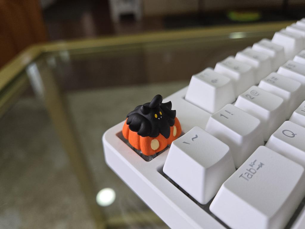 Hand-Painted Pumpkaboo Artisan Keycap for mechanical keyboard