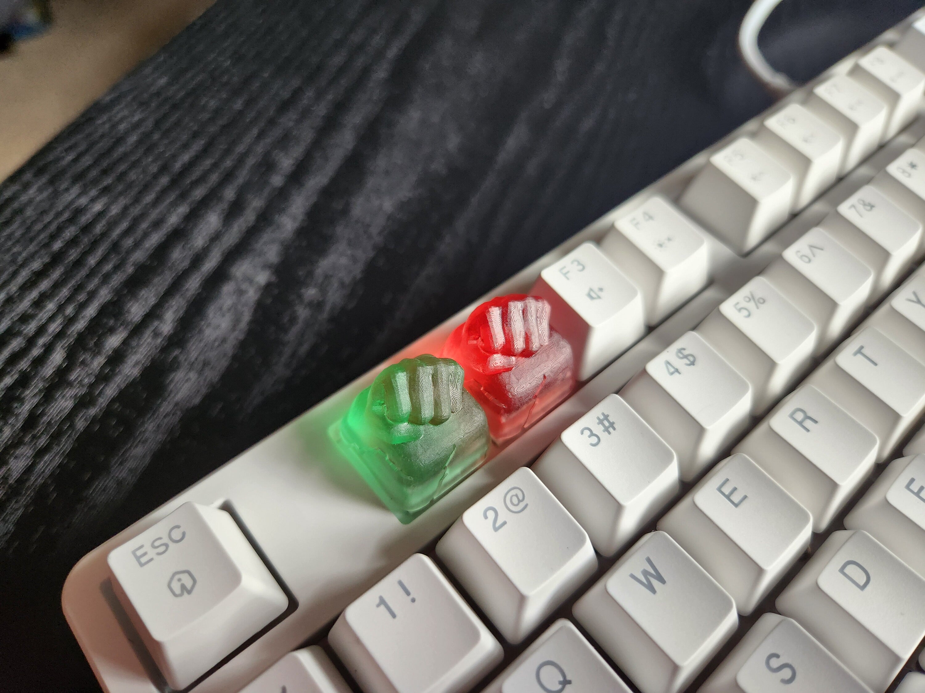 Clear Smash Fist Artisan Keycap for mechanical keyboard