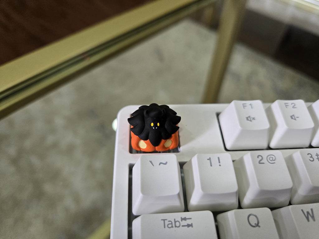 Hand-Painted Pumpkaboo Artisan Keycap for mechanical keyboard