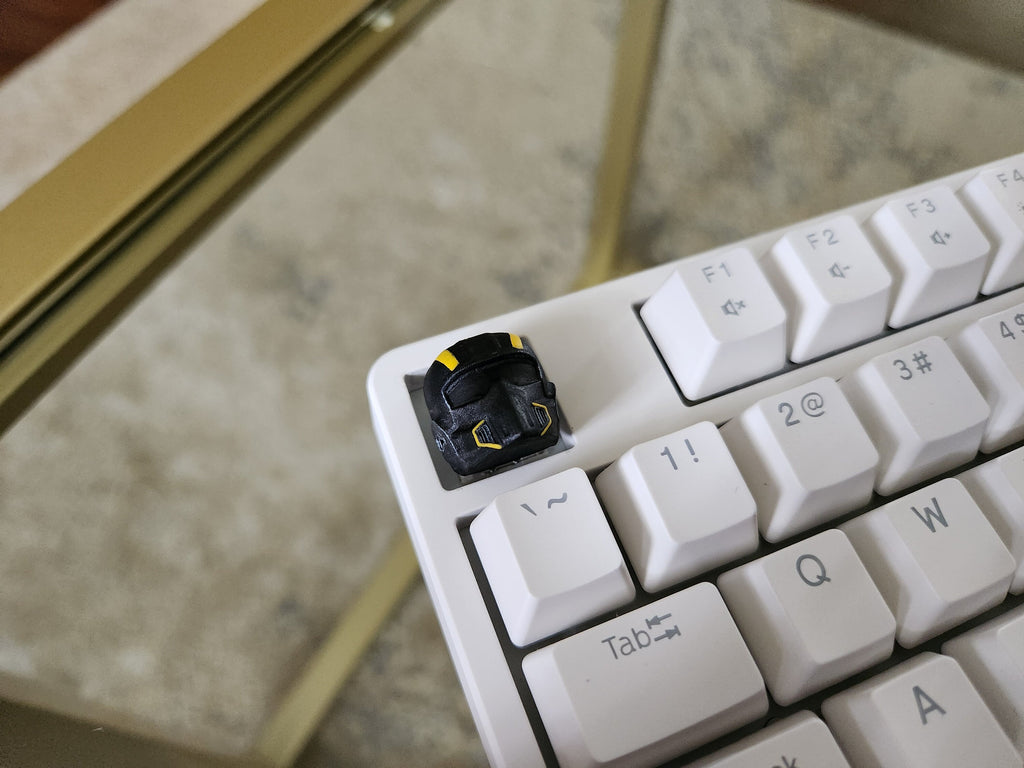 Hand-painted sci-fi helmet artisan keycap