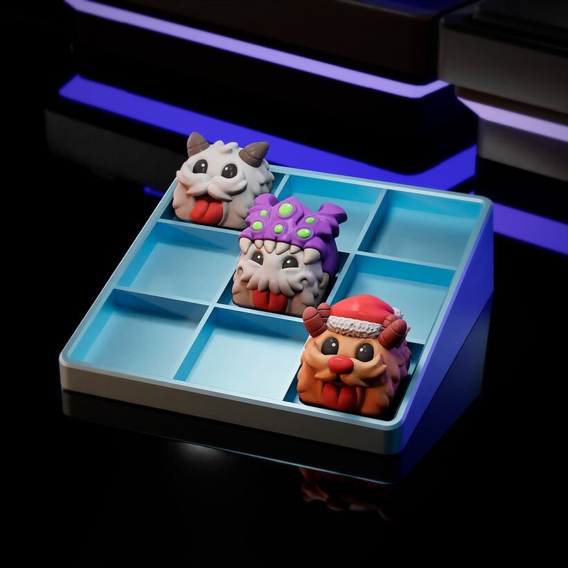 Hand-Painted Poro Artisan Keycaps for mechanical keyboard