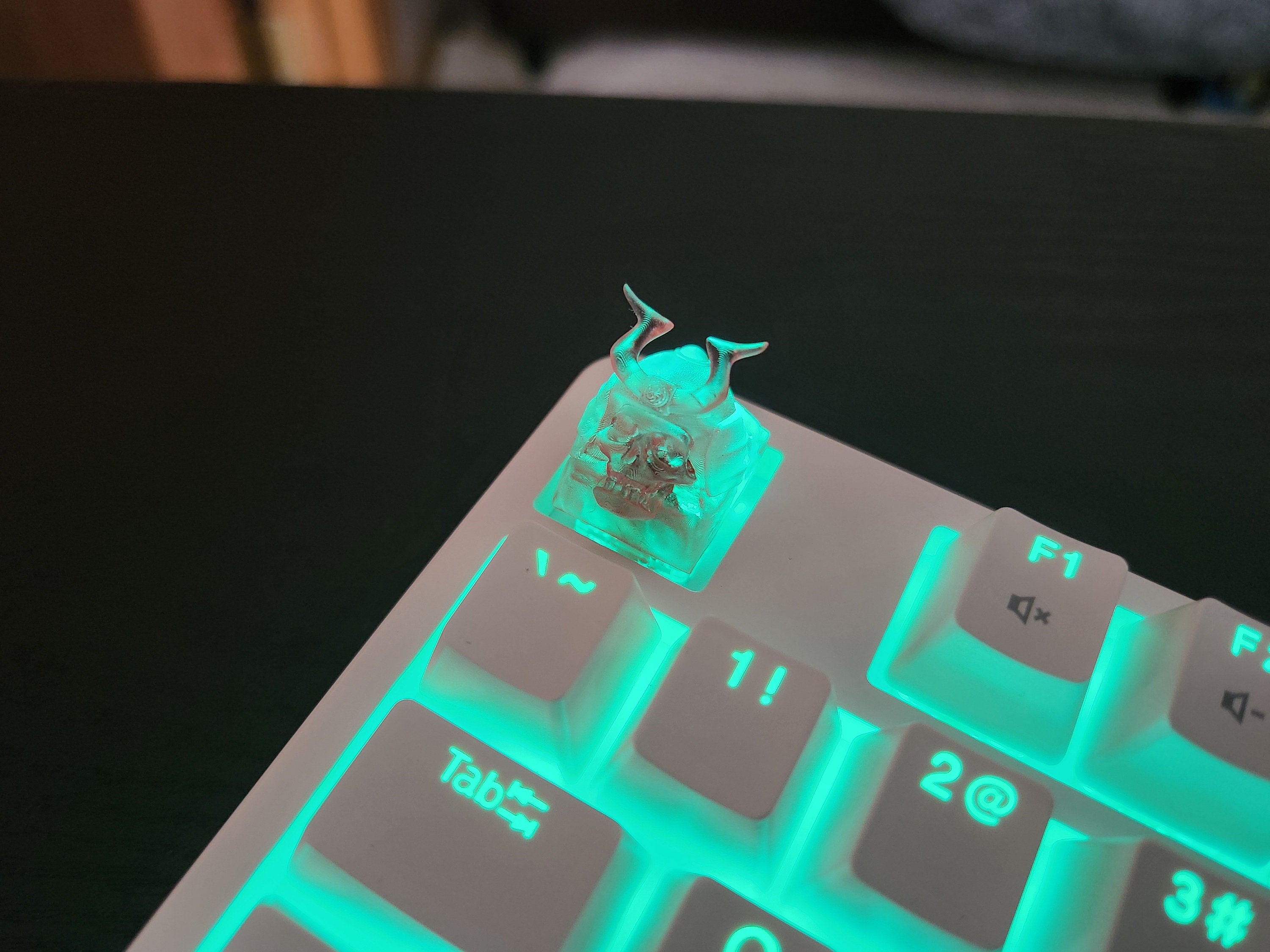 Clear Skeleton Samurai Artisan Keycap for mechanical keyboard