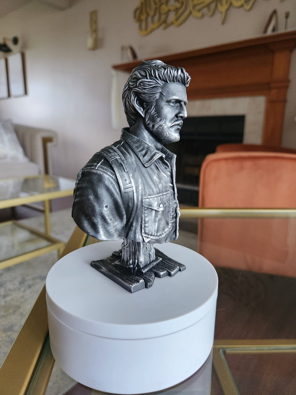 Hand-painted joel miller bust – 5.5 inches tall collectible display figure