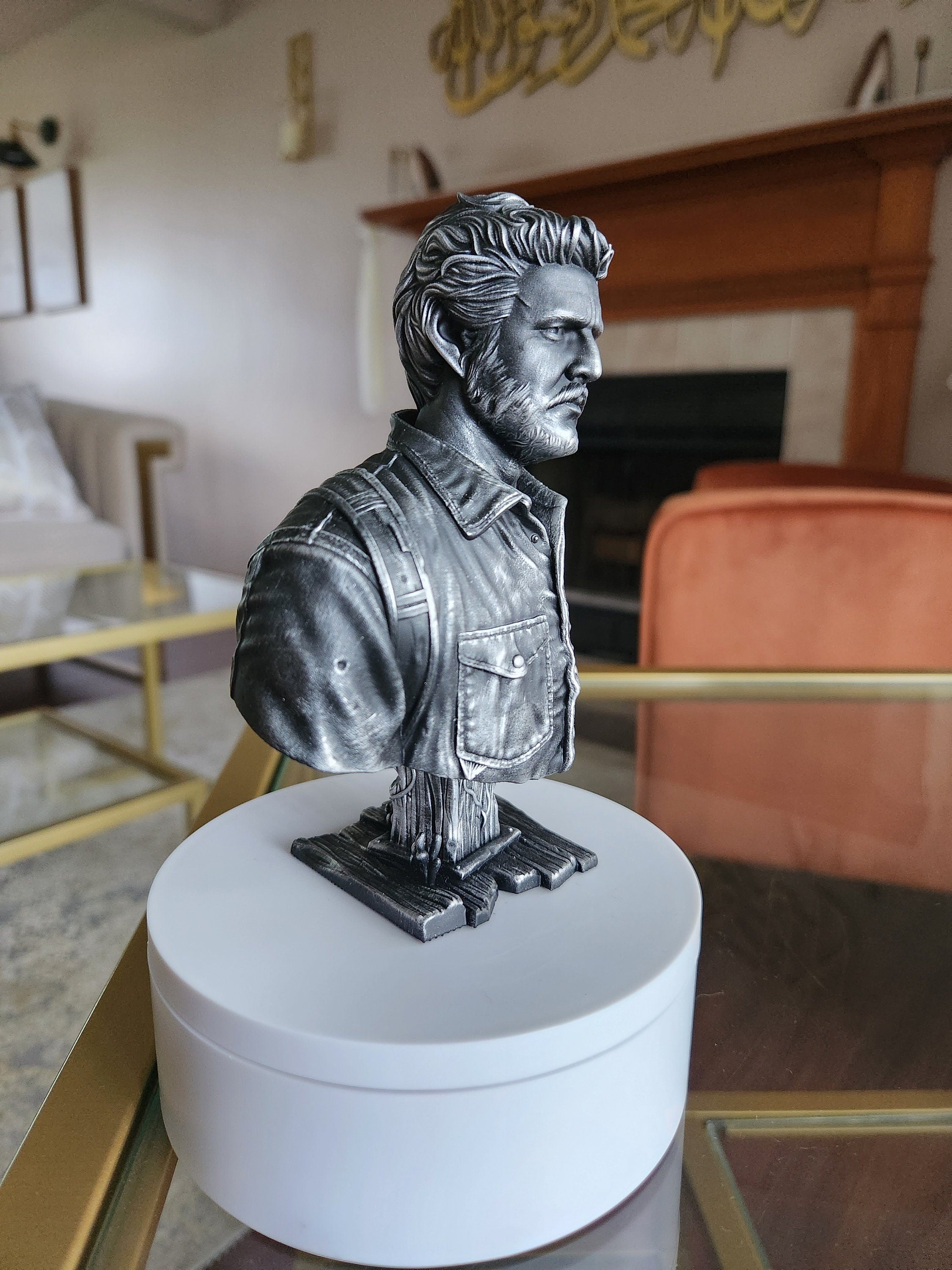 Hand-painted joel miller bust – 5.5 inches tall collectible display figure