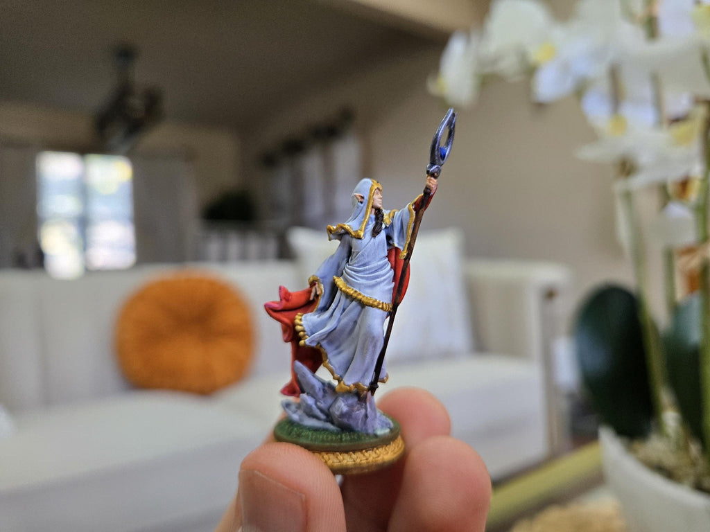 Iris the Luminary fantasy tabletop miniature