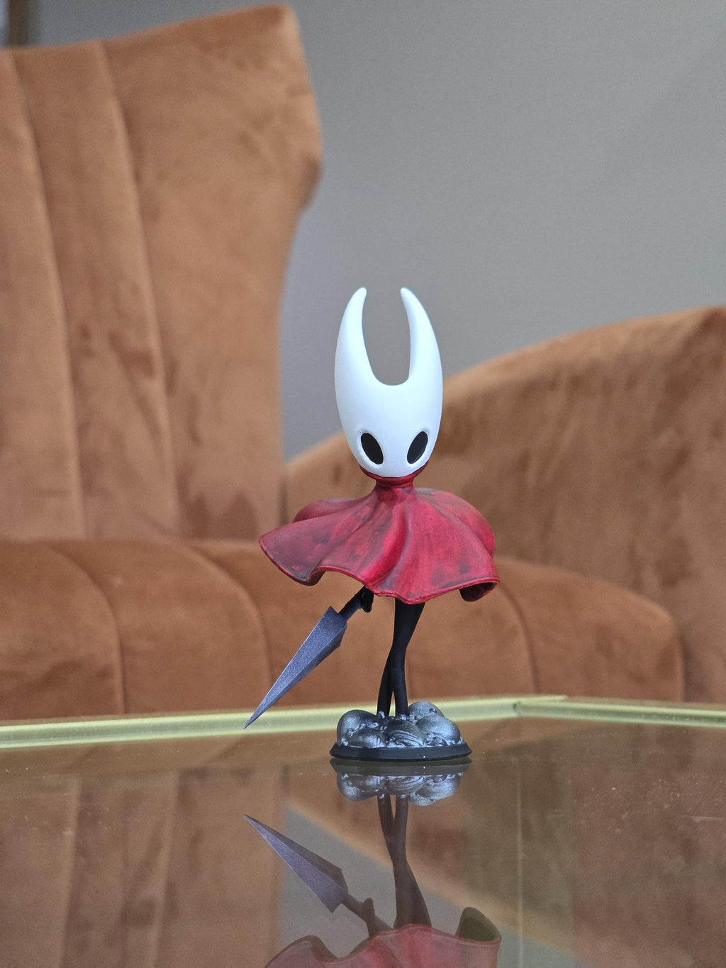 Hand-painted hollow knight silksong hornet collectible display figure