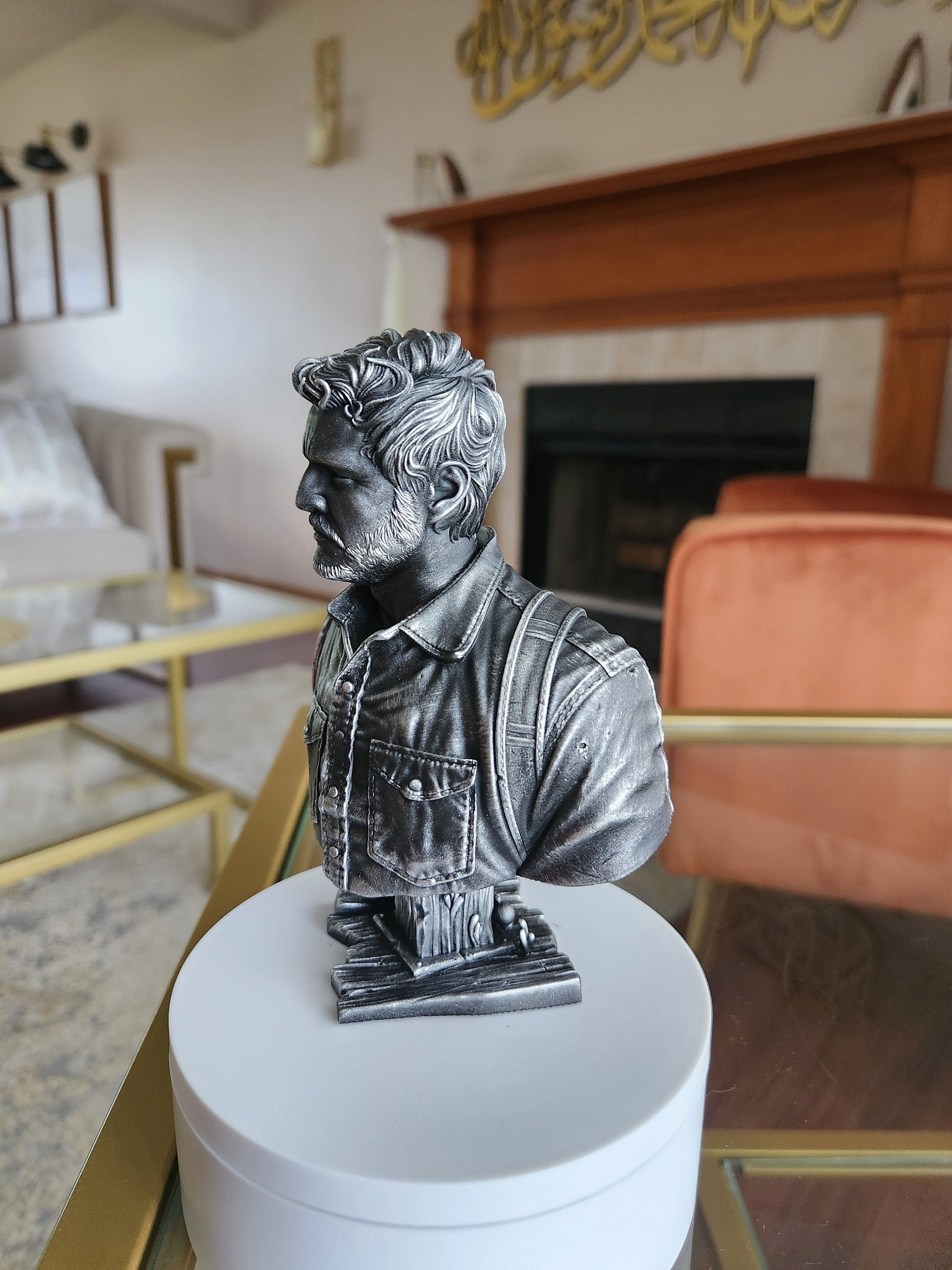 Hand-painted joel miller bust – 5.5 inches tall collectible display figure