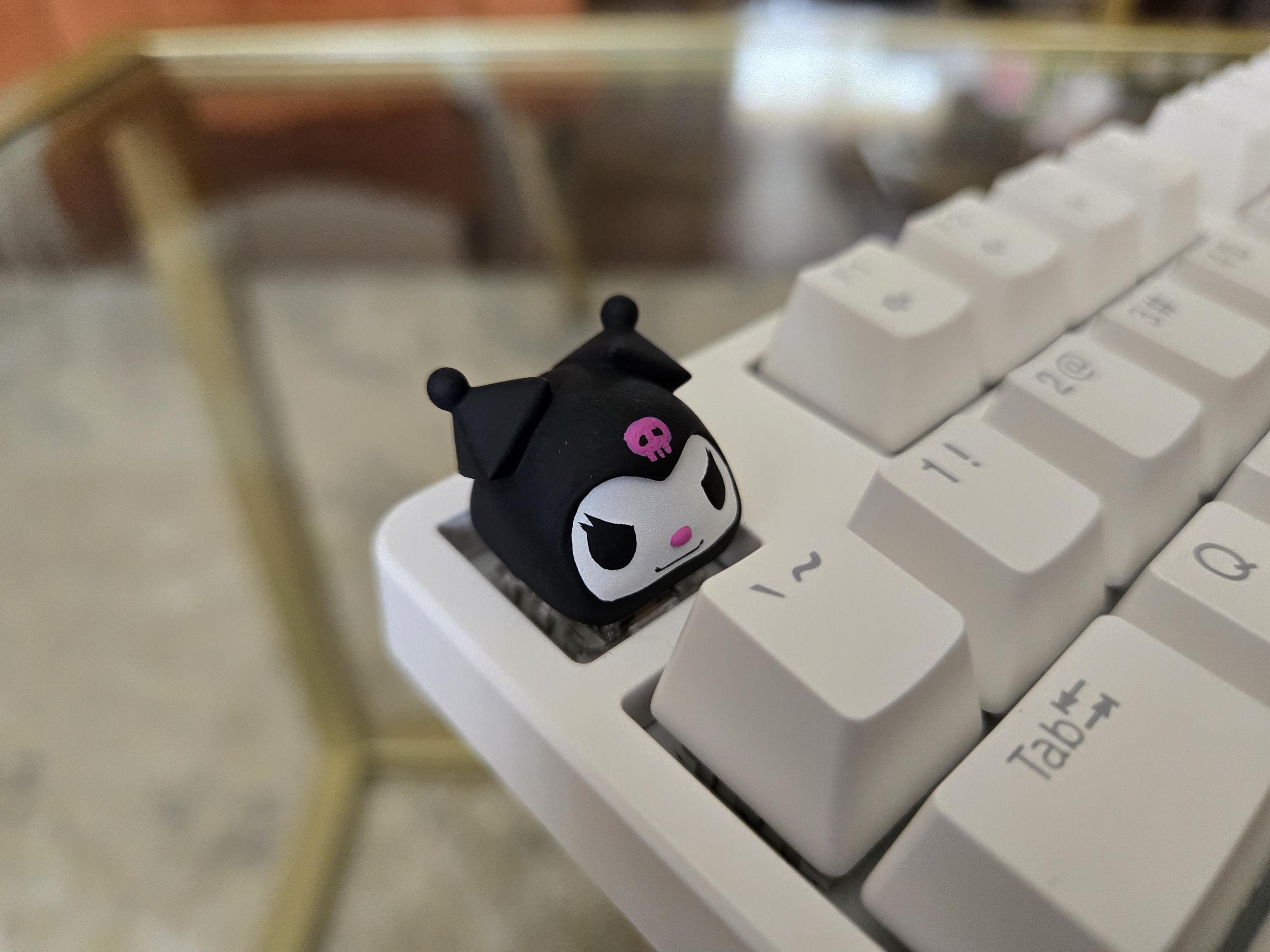 Hand-Painted Kuromii Artisan Keycap for mechanical keyboard
