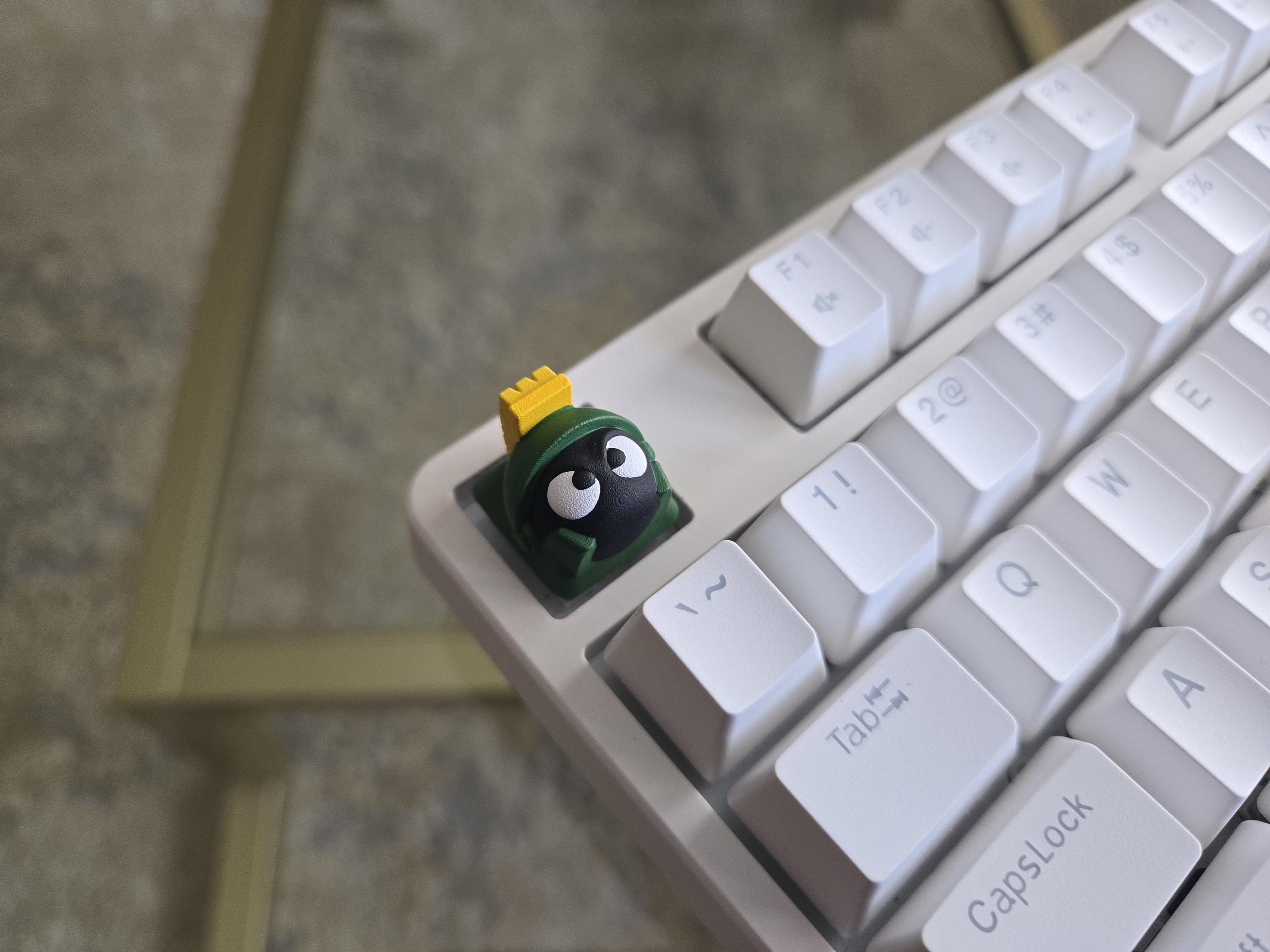 Hand-Painted Marvin the Martian Artisan Keycap for mechanical keyboard