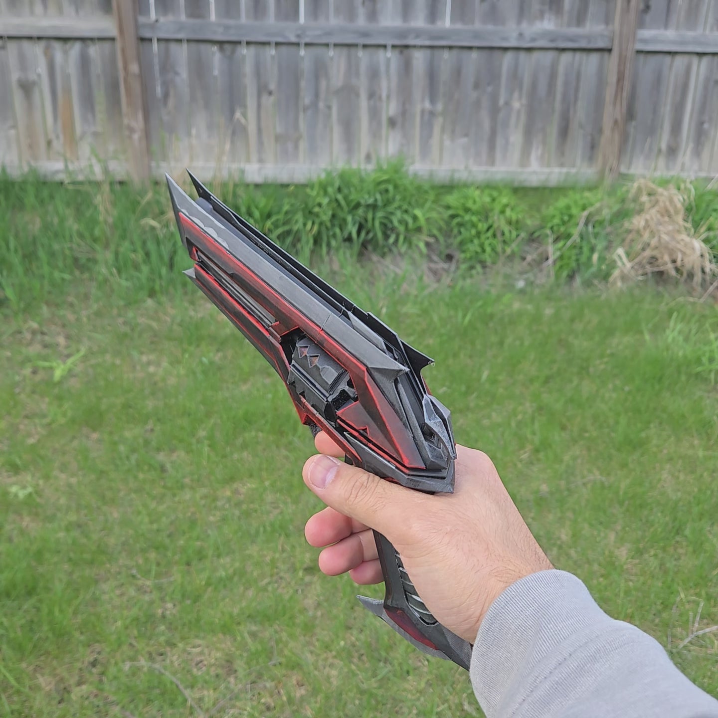 Kuronami Sheriff Cosplay Prop – Hand Painted 1:1 Scale Valorant